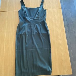 Theory sleeveless dark green sheath dress.